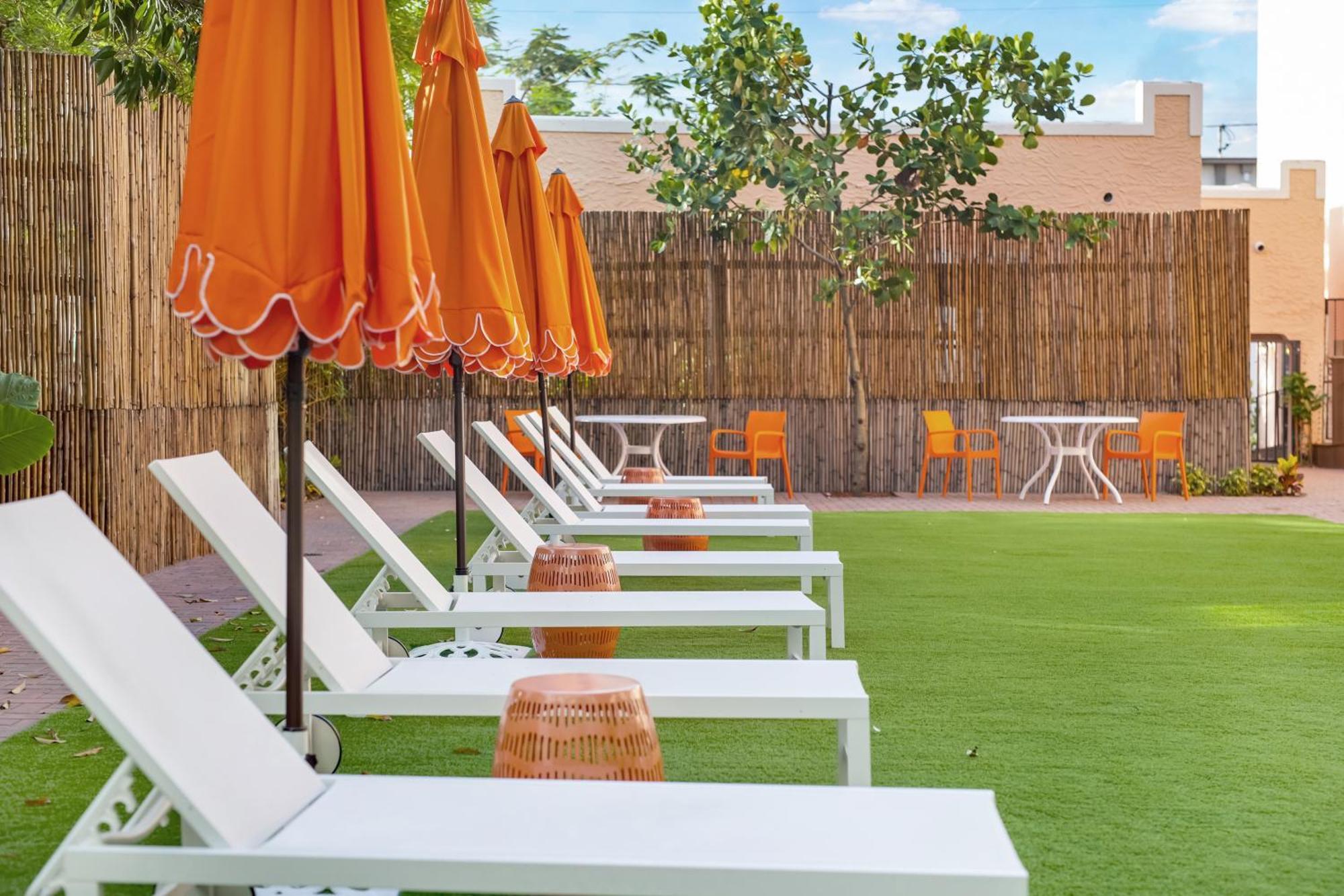Tower Hotel Little Havana Miami Exterior foto